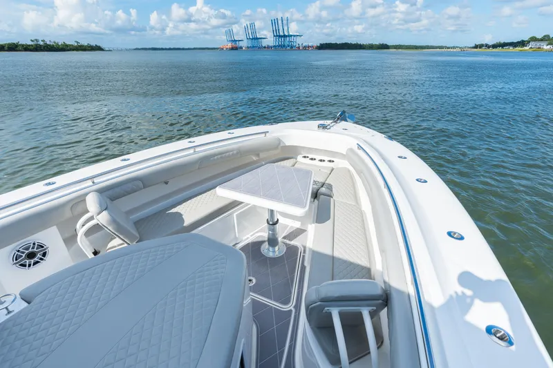 Slide: The Image of HCB 42 Lujo 2023 - 198