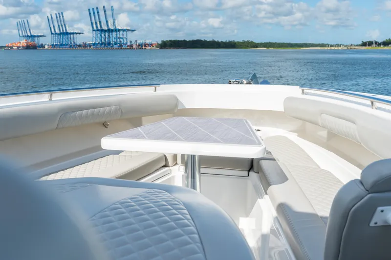 Slide: The Image of HCB 42 Lujo 2023 - 199