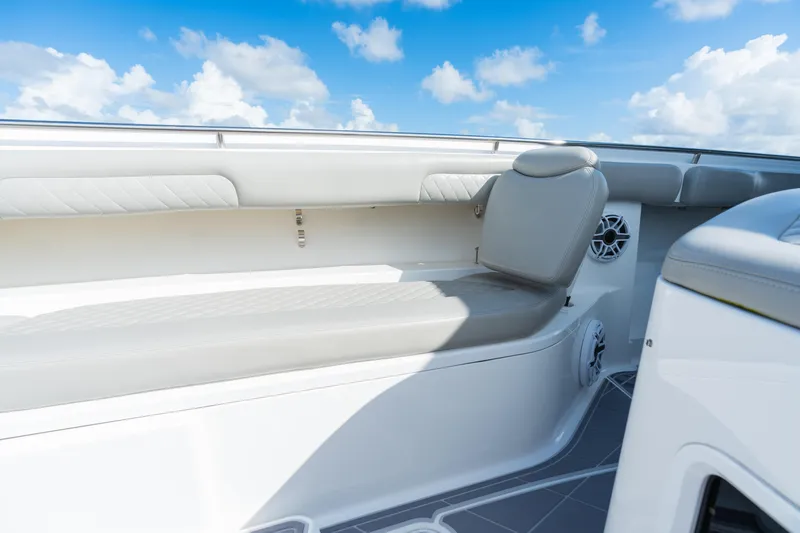 Slide: The Image of HCB 42 Lujo 2023 - 205