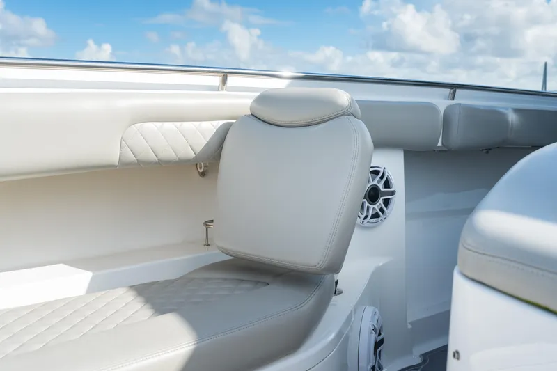 Slide: The Image of HCB 42 Lujo 2023 - 206