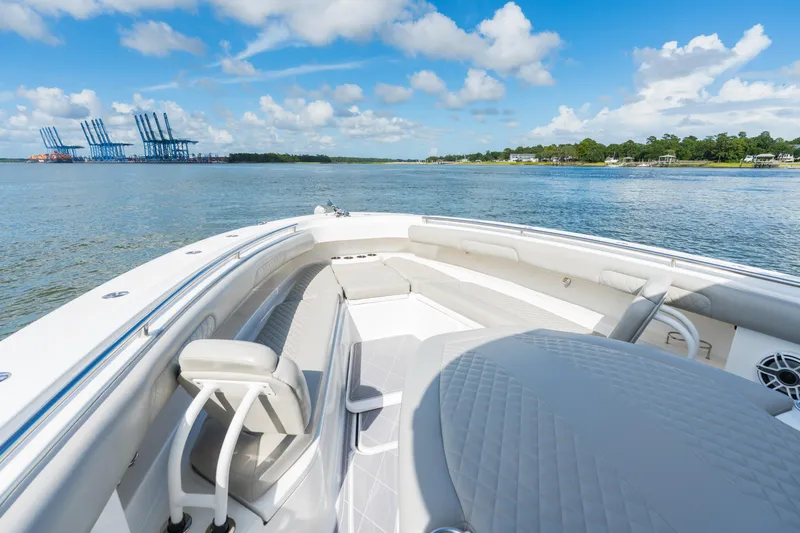 Slide: The Image of HCB 42 Lujo 2023 - 210