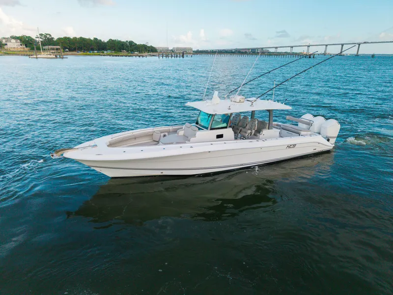 Slide: The Image of HCB 42 Lujo 2023 - 51