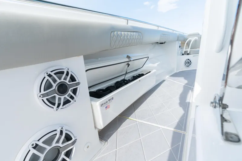 Slide: The Image of HCB 42 Lujo 2023 - 63