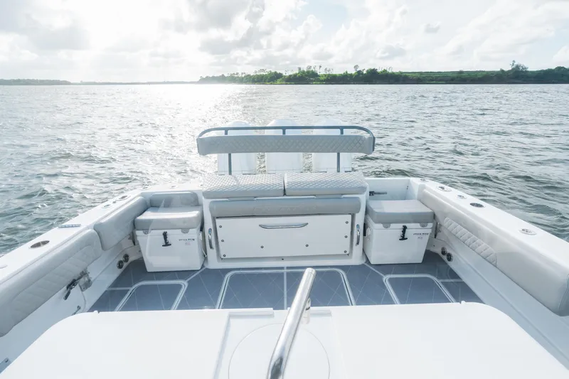 Slide: The Image of HCB 42 Lujo 2023 - 89