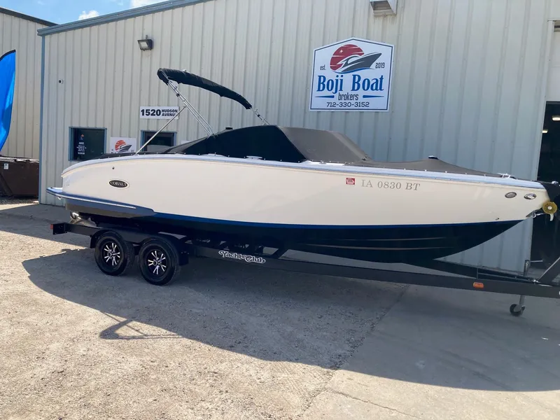 Slide: The Image of 2019 Cobalt CS23 boat on trailer at Boji Boat Brokers dealership. - 44