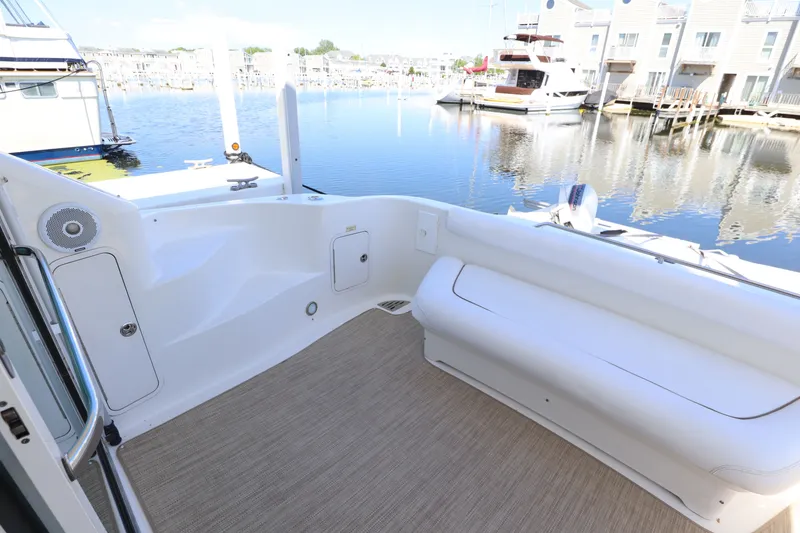 Slide: The Image of Sea Ray 400 Sedan Bridge 2001 - 22