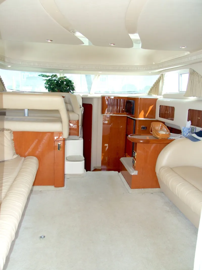 Slide: The Image of Sea Ray 400 Sedan Bridge 2001 - 30