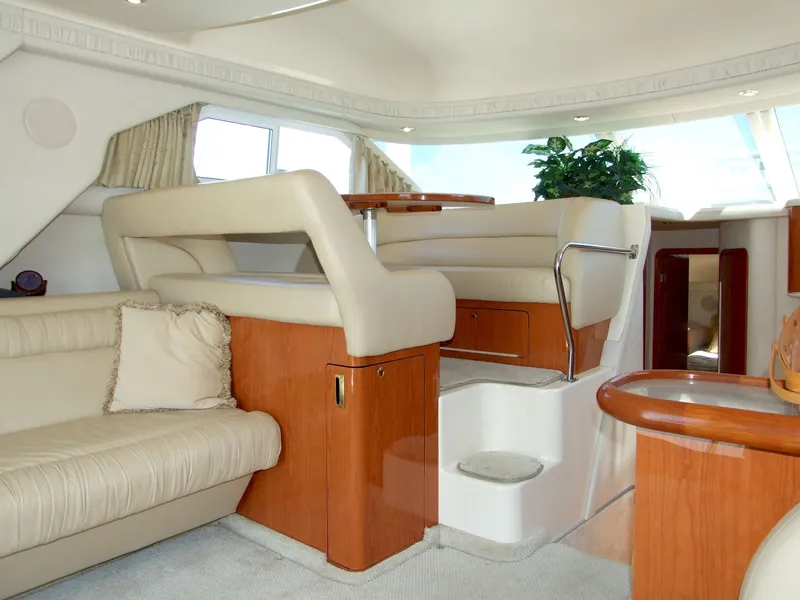 Slide: The Image of Sea Ray 400 Sedan Bridge 2001 - 32