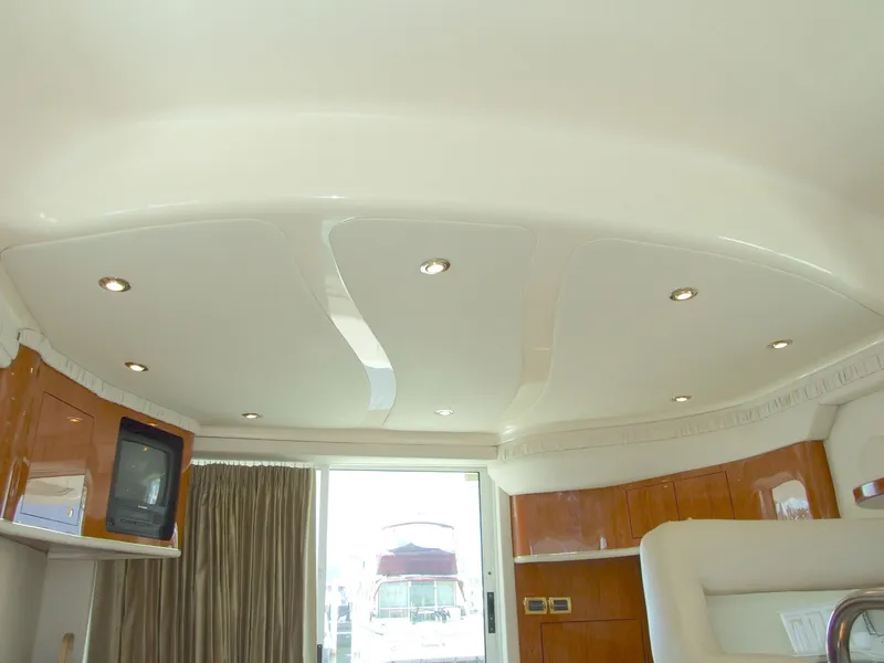 Slide: The Image of Sea Ray 400 Sedan Bridge 2001 - 43