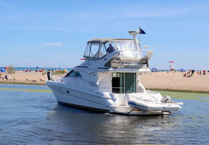 Slide: The Image of Sea Ray 400 Sedan Bridge 2001 - 57