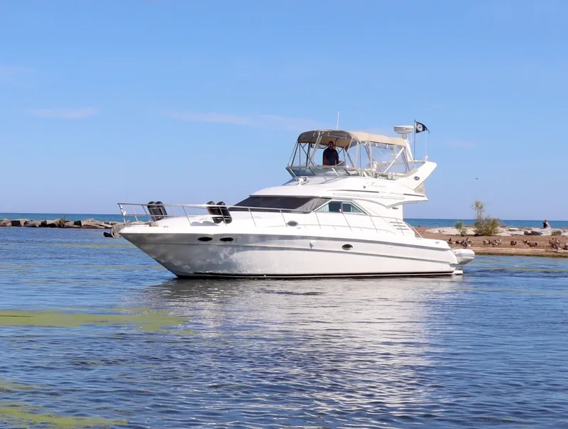 Slide: The Image of Sea Ray 400 Sedan Bridge 2001 - 58