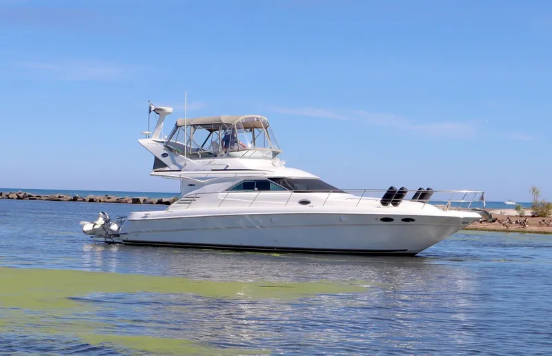 Slide: The Image of Sea Ray 400 Sedan Bridge 2001 - 59