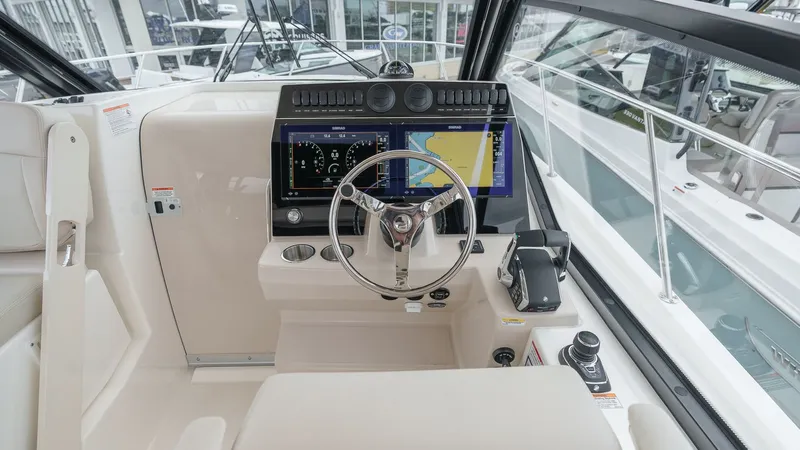 Slide: The Image of Boston Whaler 325 Conquest 2026 - 27