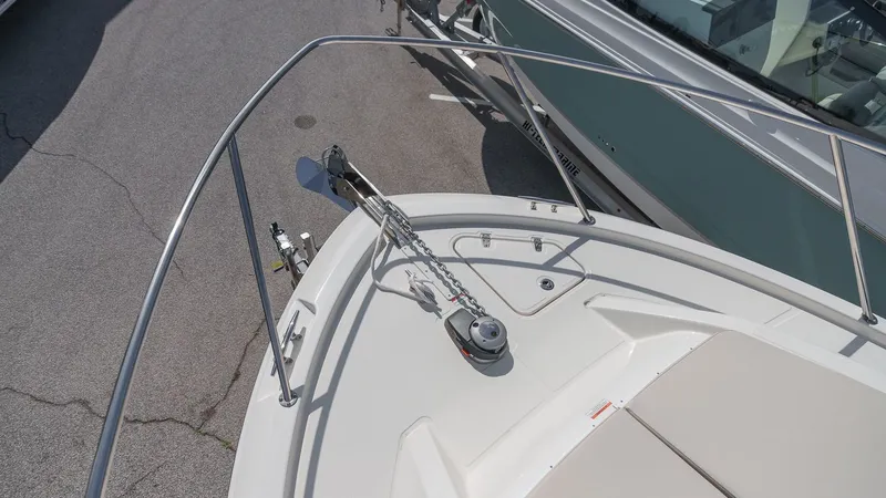 Slide: The Image of Boston Whaler 325 Conquest 2026 - 9