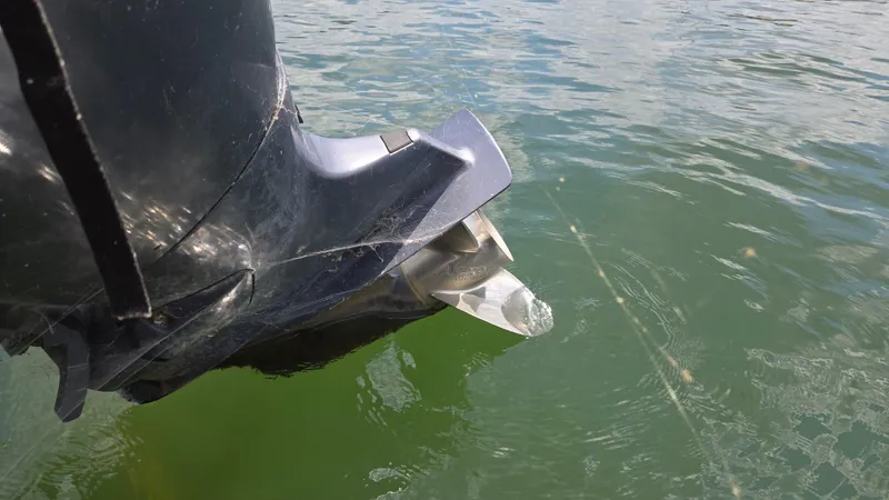 Slide: The Image of Outboard motor propeller of 2017 Premier 240 SunSation in water. - 33