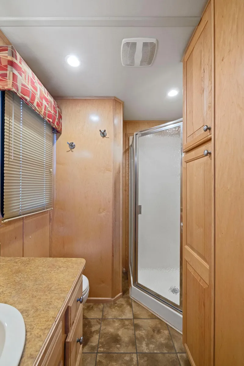 Slide: The Image of Sumerset Widebody 2007 - 54