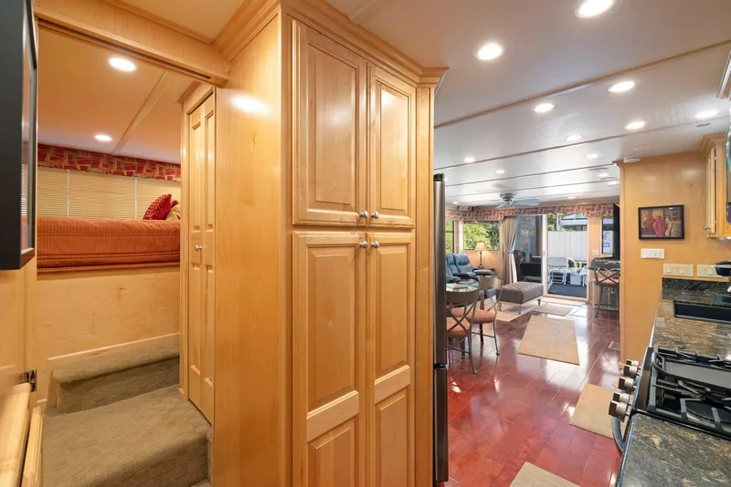 Slide: The Image of Sumerset Widebody 2007 - 58