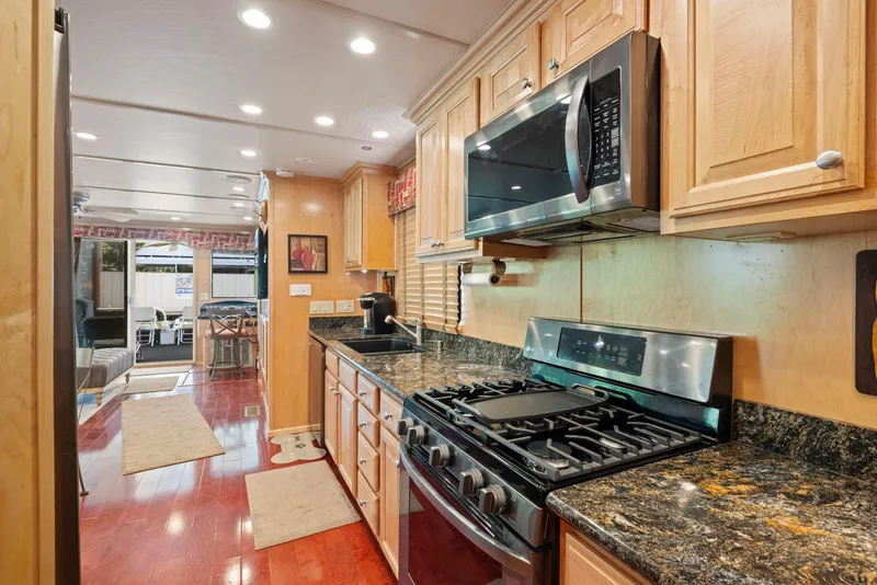 Slide: The Image of Sumerset Widebody 2007 - 59