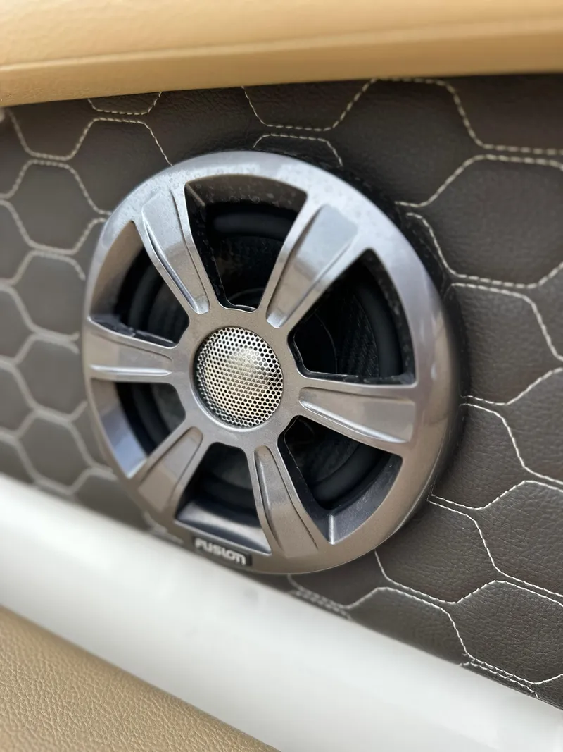 Slide: The Image of Close-up of a speaker on a 2021 Sea Ray SDX 290 Outboard boat. - 17