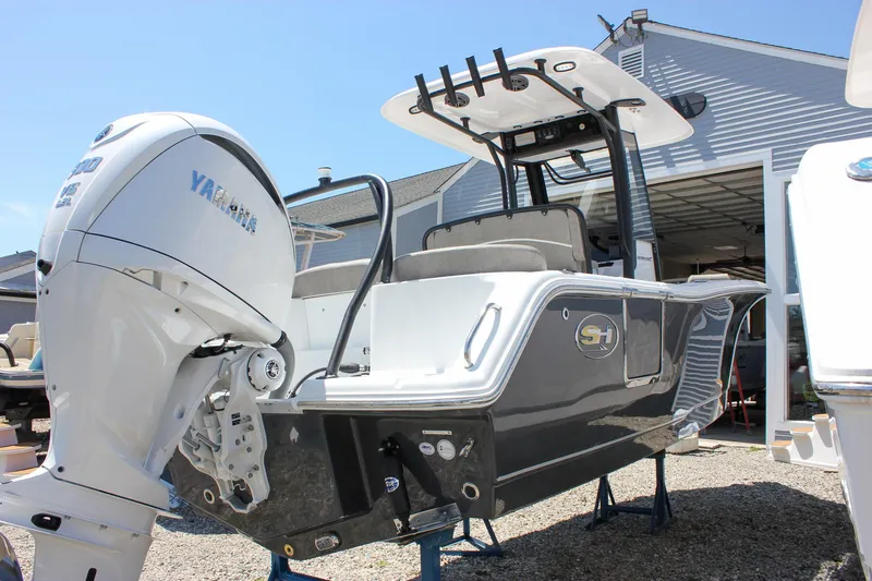 Slide: The Image of Sea Hunt Ultra 245 SE 2026 - 53