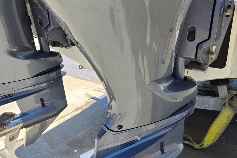 Slide: The Image of Parker 2520 Deep Vee Sport Cabin 2019 - 58