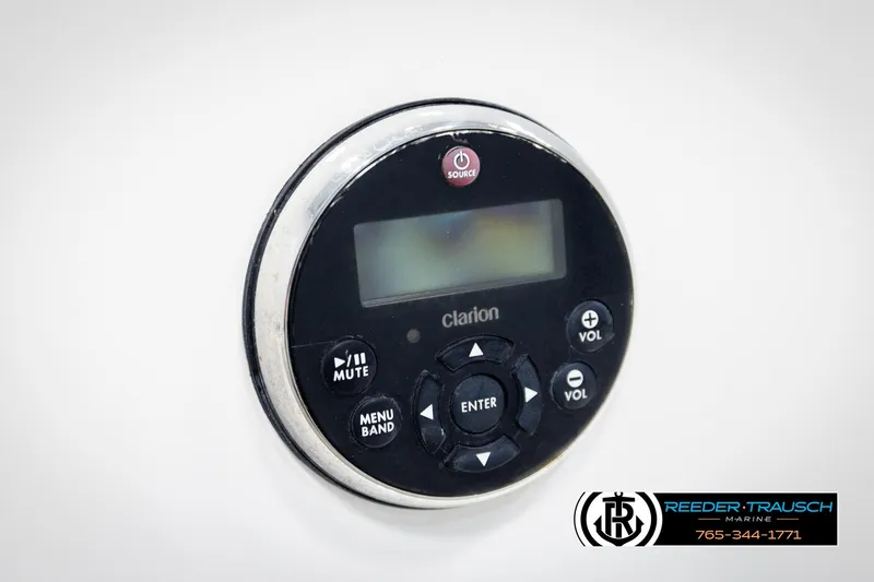 Slide: The Image of Clarion audio control panel on 2013 Yamaha Boats 210 SX. - 42