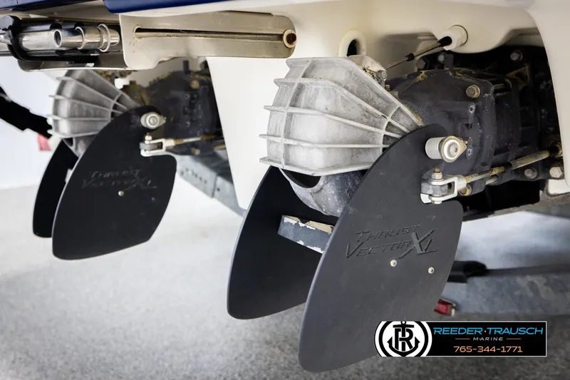Slide: The Image of Yamaha Boats 2013 210 SX jet propulsion system with Thrust Vector XL fins. - 49