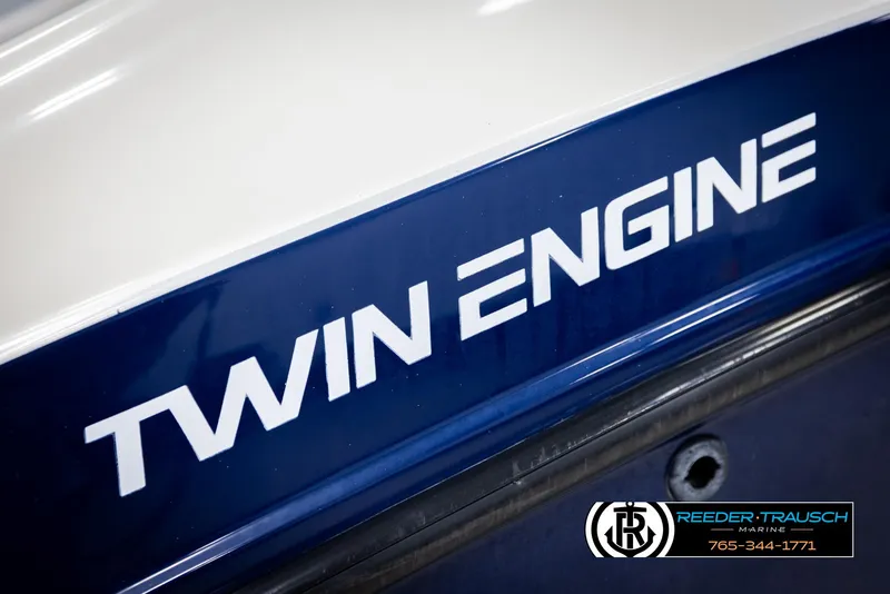 Slide: The Image of Yamaha 210 SX 2013 - 56