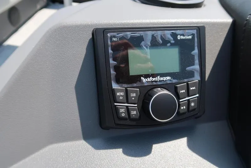 Slide: The Image of Rockford Fosgate PMX-1 Bluetooth stereo on 2026 Bennington S Quad Bench 22 SSR. - 32