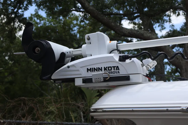 Slide: The Image of Minn Kota Terrova motor on 2022 Robalo R222 Center Console boat. - 4