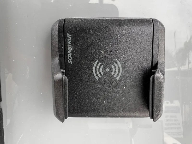 Slide: The Image of Wireless charging pad on Sea Pro 230 DLX boat, 2026 model. - 17