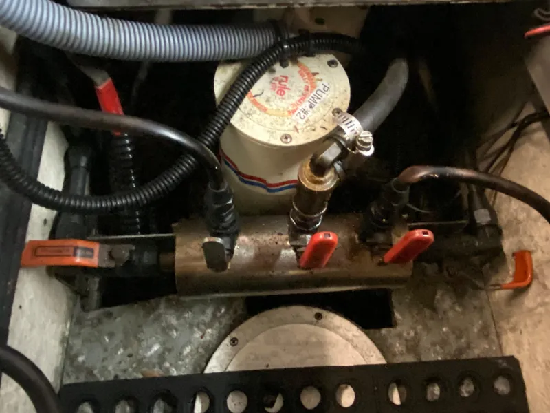 Slide: The Image of C&L Sea Ranger 1982 - 109