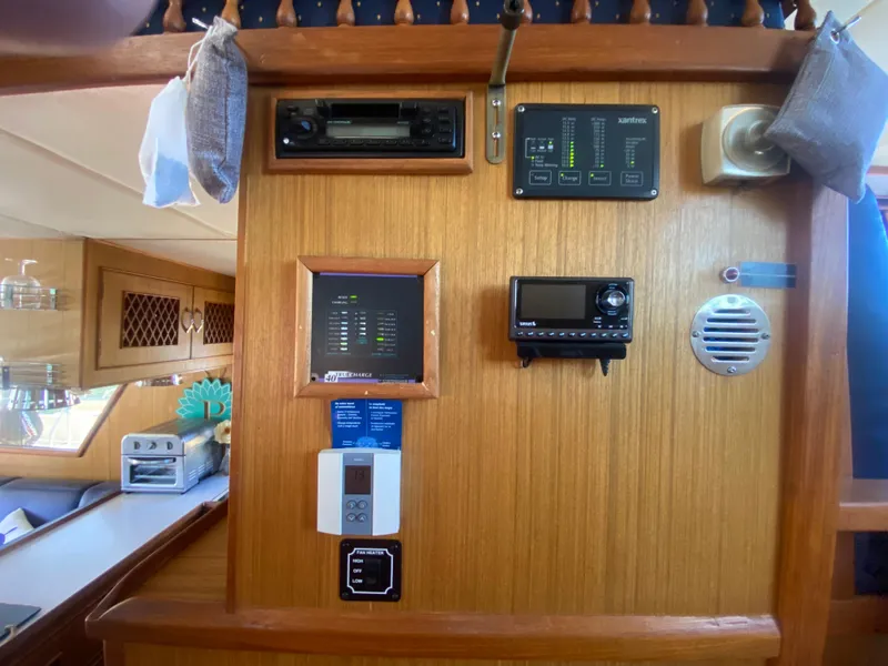 Slide: The Image of C&L Sea Ranger 1982 - 57