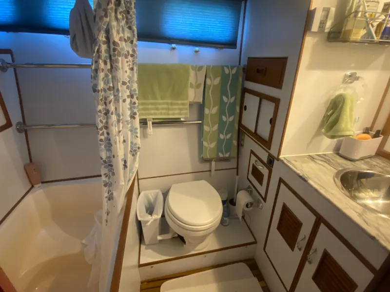 Slide: The Image of C&L Sea Ranger 1982 - 80