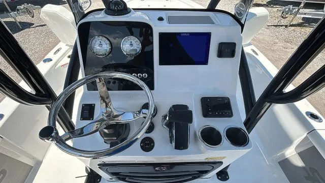 Slide: The Image of Sea Pro 230 Bay 2025 - 12