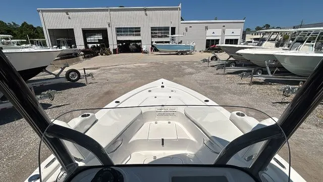 Slide: The Image of Sea Pro 230 Bay 2025 - 14