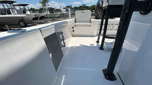 Slide: The Image of Sea Pro 230 Bay 2025 - 27