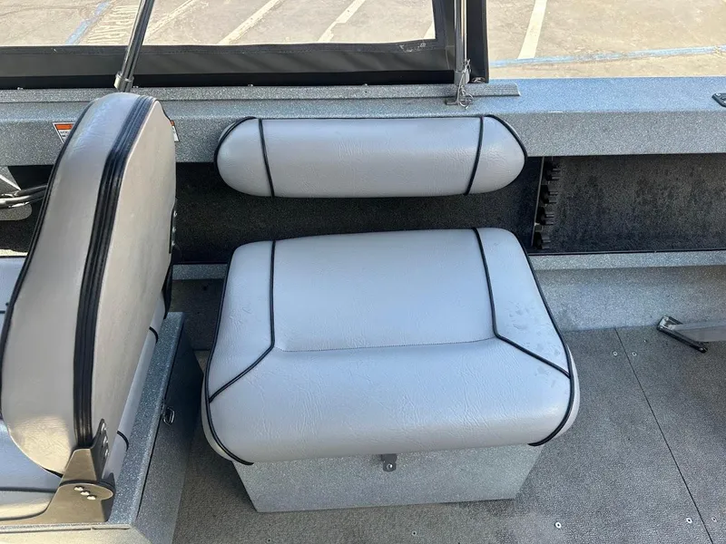 Slide: The Image of Gray seating in a 2008 Jetcraft 1925 Adventurer boat interior. - 25