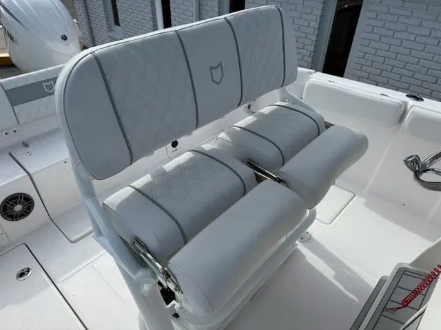 Slide: The Image of Sea Fox 268 Commander 2026 - 13