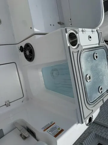 Slide: The Image of Sea Fox 268 Commander 2026 - 8