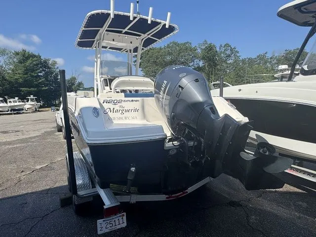 Slide: The Image of Robalo R202EX 2023 - 3