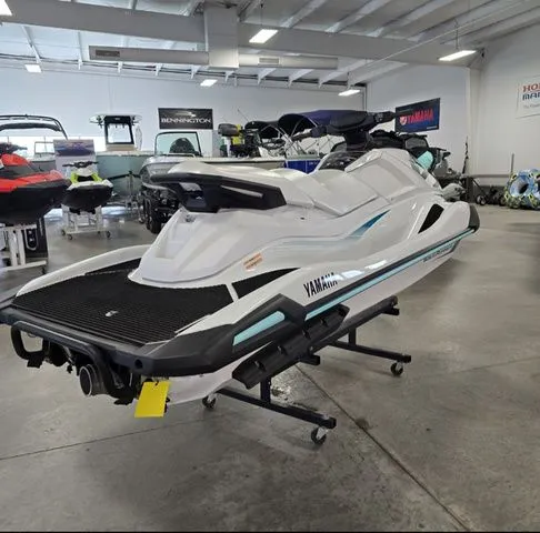 Slide: The Image of Yamaha VX 2025 - 3