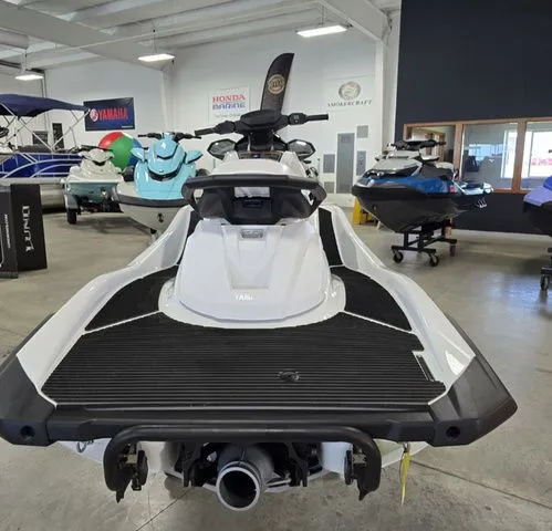 Slide: The Image of Yamaha VX 2025 - 4