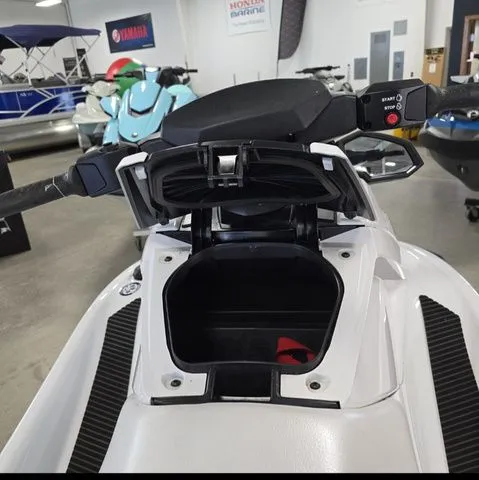 Slide: The Image of Yamaha VX 2025 - 6