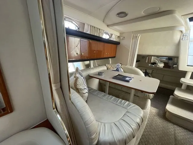 Slide: The Image of Sea Ray 340 Sundancer 2001 - 17