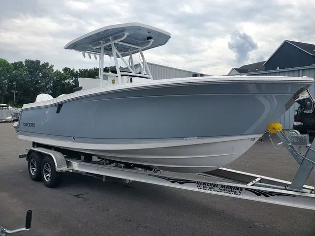 Slide: The Image of Blackfin 252CC 2024 - 3