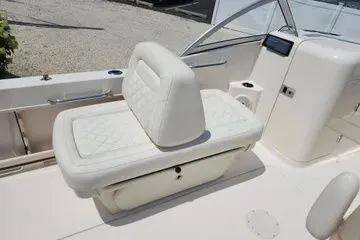 Slide: The Image of Grady-White 215 2018 - 12