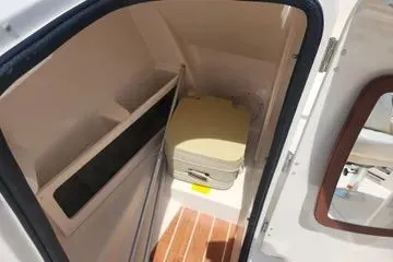 Slide: The Image of Grady-White 215 2018 - 17