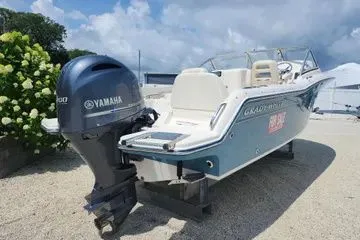 Slide: The Image of Grady-White 215 2018 - 6