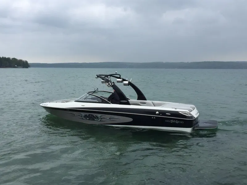 Slide: The Image of Malibu Wakesetter 23 LSV 2004 - 30